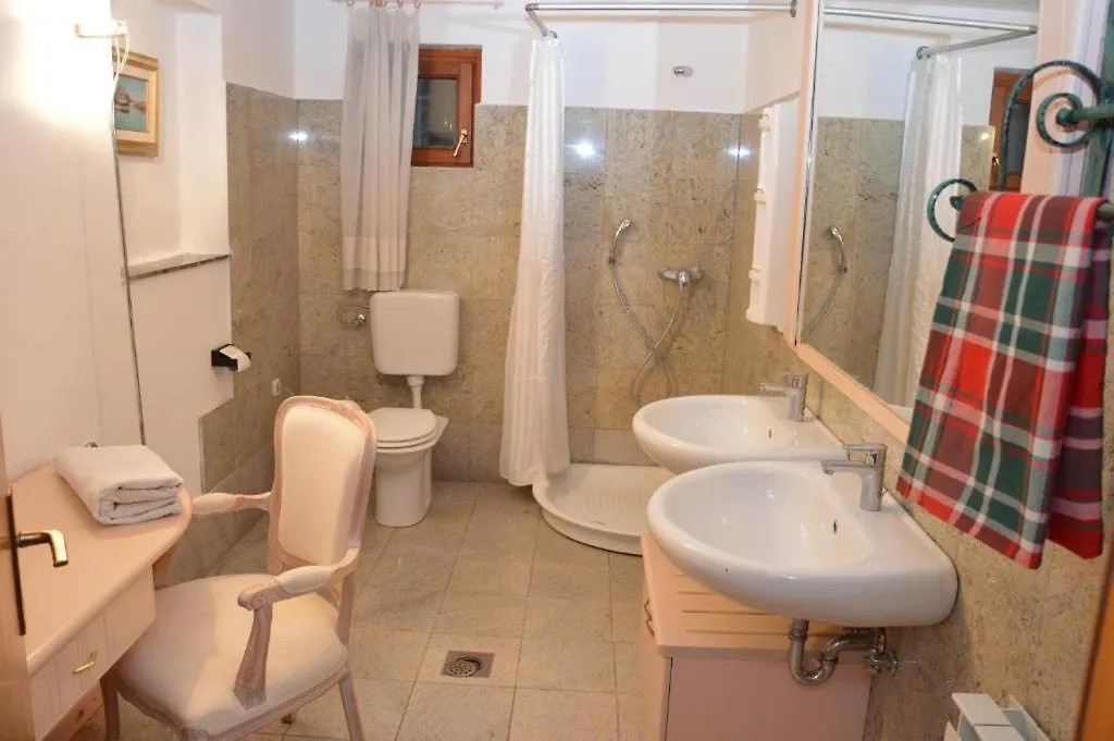 Apartments Athena Nova Vas